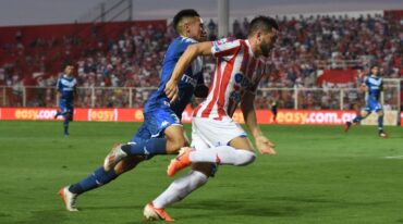 Los rojiblancos sumaron su décima caída en el certamen. Manuel Fabatía.