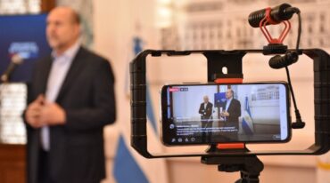 El gobernador apoyó los paliativos económicos dispuestos por la Nación