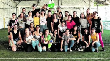 La producción fue realizada íntegramente por mujeres.