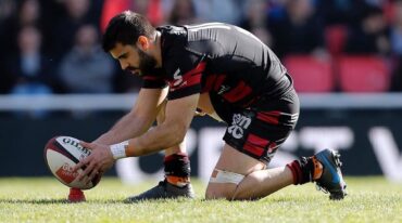 El ex jugador del JCR juega en el Lyon en el Top 14 francés. Instagram.