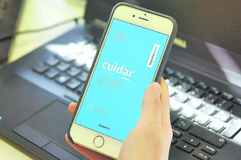 La nueva app tiene como objetivo central permitir la autoevaluación de síntomas en pocos pasos.
