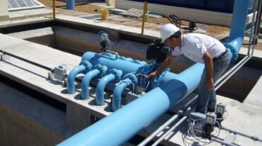 Los trabajos encarados actualmente por Aguas Santafesinas SA se efectúan en cuatro módulos montados en la primera planta instalada en la ciudad. Archivo.