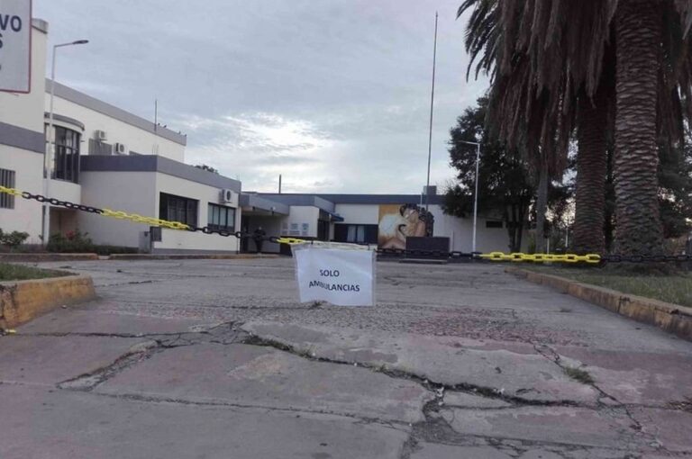 Las autoridades sanitarias ocampenses dieron cuenta que a tres miembros de la familia del caso positivo se les realizaron hisopados