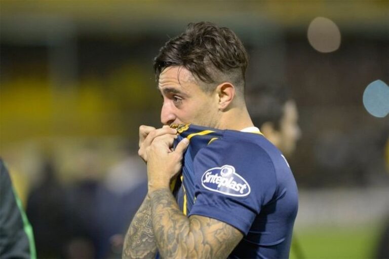 Buenas sensaciones. Pablo Álvarez dejó un muy buen recuerdo en su paso por el canalla. Tiró un centro para volver... Archivo.