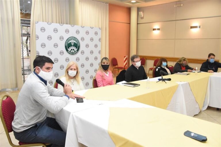 Las autoridades del CCIRR dieron un detalle de las donaciones