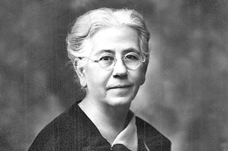 Petrona Rosende de Sierra