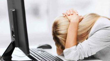 El estrés crónico laboral produce el efecto de un 'fósforo quemado'. Al intentar hacer un trabajo y no lograrlo