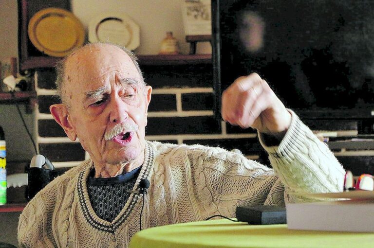 César Varini ha sido una figura destacada como gestor educativo en Chajarí.