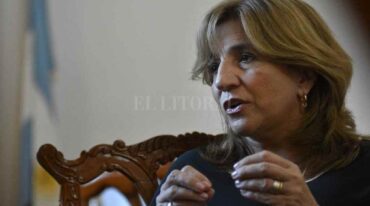 La ministra Frana señaló que la renegociación de contratos ahora tiene la instancia particular con el paraguas del acuerdo global.     Pablo Aguirre