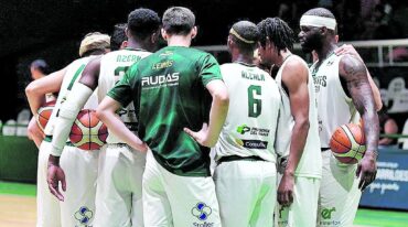 Otros tiempos. El elenco concordiense lejos de contrataciones de renombre apelará al semillero para la próxima Liga Nacional.