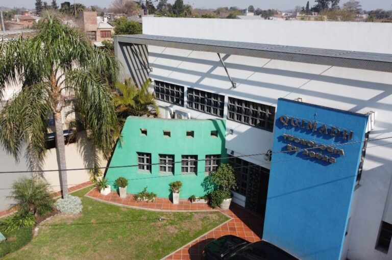 Veinticinco años en el mercado local desde Santo Tomé y más de una década de experiencia en el mercado internacional con una variedad de productos para el agro. Fernando Nicola.