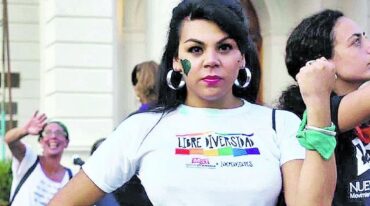 La dirigente considera que el colectivo trava-trans sufre distintos tipos de violencia que lo condenan a la vulnerabillidad.