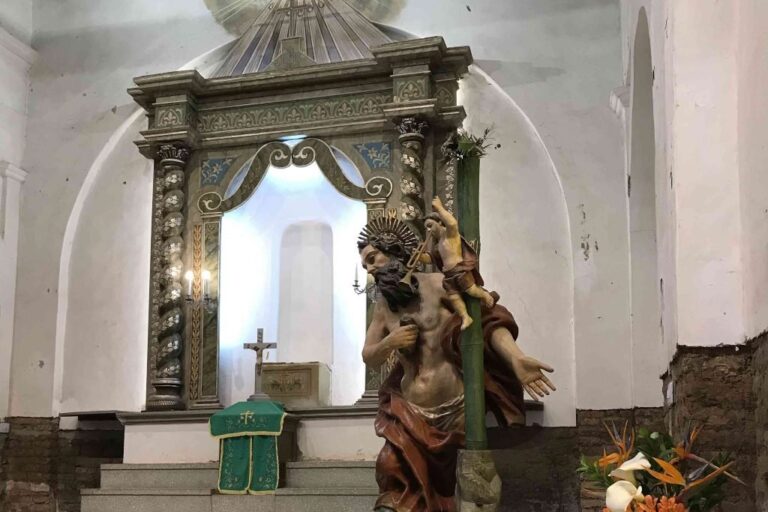 Con el paso de los años el templo comenzó un proceso de desgaste que llevó a las autoridades comunales y eclesiásticas de la localidad a realizar gestiones ante las autoridades provinciales y nacionales al tratarse de un monumento histórico nacional. Mirador Provincial.