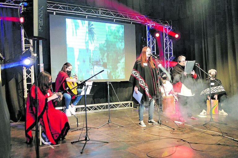 En Nogoyá le buscaron la vuelta para que septiembre no pase desapercibido.