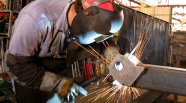 Asoma una disputa entre empresas y aseguradoras. Hasta acá