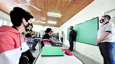 El regreso a las clases presenciales que inició el lunes 26 de octubre en algunos departamentos entrerrianos.