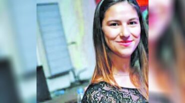 La flamante profesora de Teatro