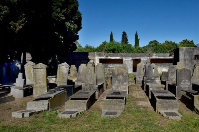 Cementerio Granadero Baigorria Archivo La Capital