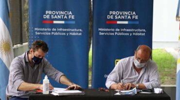 El acto. Hubo 28 oferentes para las obras de bacheo en rutas santafesinas. Gentileza: prensa Gobierno de Santa Fe.
