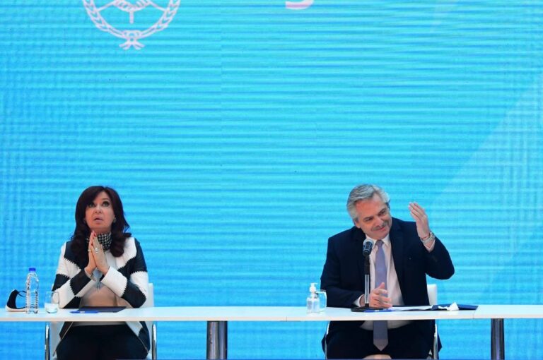 Cristina y Alberto Fernández. El gobierno es el resultado de un pacto de dos. Archivo/Télam.
