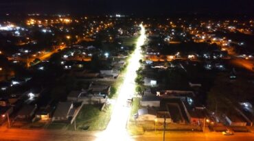 La cabecera del Departamento General López luce su nuevo sistema de iluminación led. gentileza Mun. de Venado Tuerto