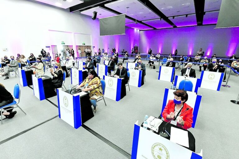 Una sesión presencial fue preparada especialmente en el Centro Provincial de Convenciones