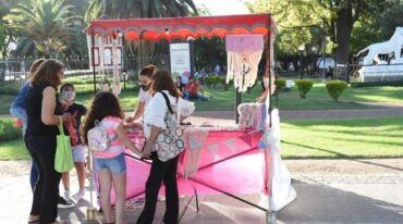 "Nuestra idea es ir recuperando la cultura del encuentro y del arte presencial luego de casi todo un año de Zoom