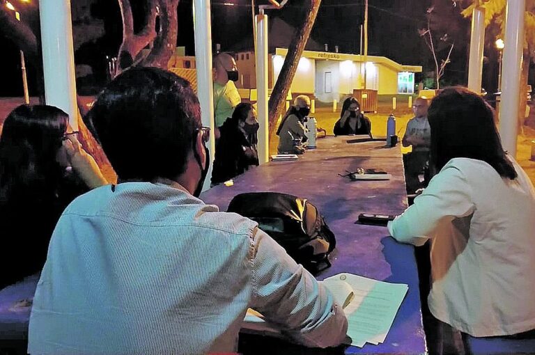 El grupo pre-asociativo está delineando las acciones a seguir para poder constituirse. Las reuniones se realizan semanalmente en Colón
