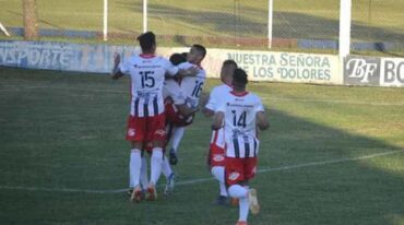 El festejo tras el primer gol.
