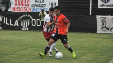 El azulgrana cedió el liderazgo.