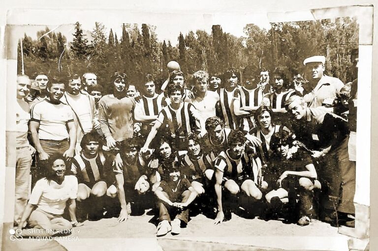 El equipo de Paraná campeón Juvenil del Nacional Evita en Embalse