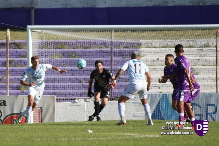 Tercera victoria al hilo de Atlético de Rafaela: derrotó en Campana a Villa Dálmine por 2 a 0. Gentileza: sitio web Elviola.com.ar.