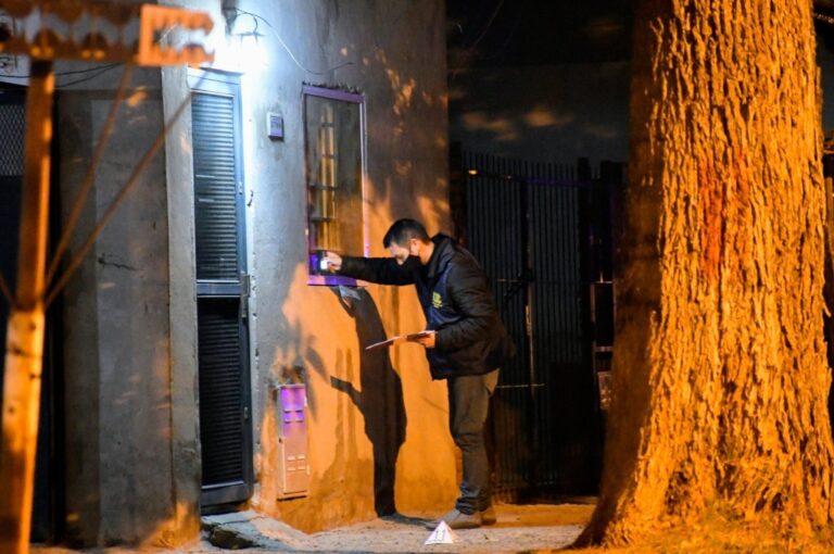 Una de las víctimas fue un joven de 15 años que recibió un balazo en la cabeza