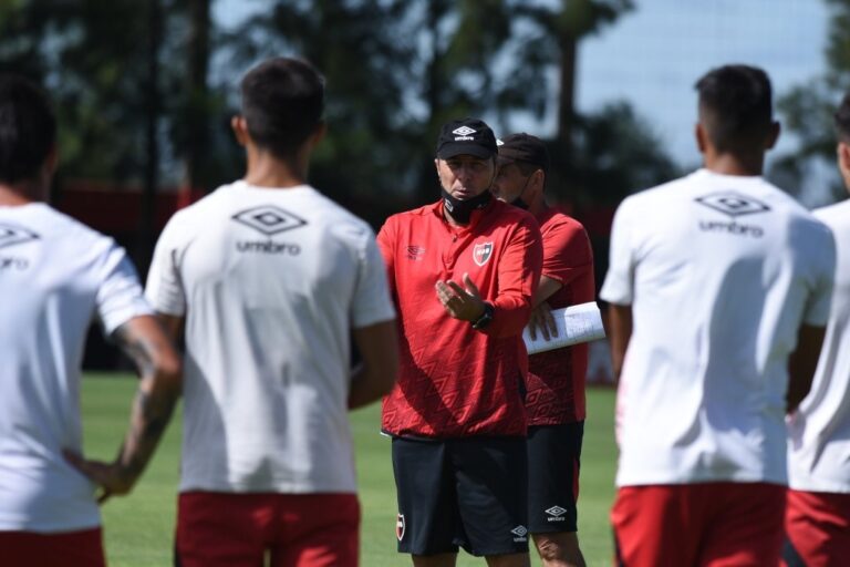 La "Lepra" sigue puntero y con sus chances intactas de llegar a la final