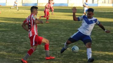 Atlético Paraná derrotó a Sportivo Urquiza. El Decano apuesta a conseguir el ascenso. Gentileza Esteban Bonzi