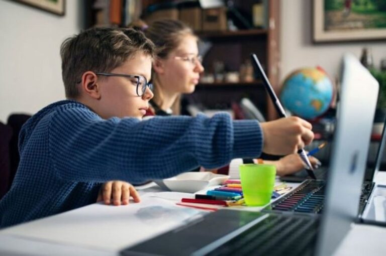 En boca de todos. El virus instaló en la opinión pública un profundo debate sobre la función de la escuela