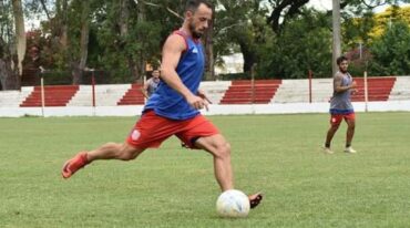Pablo Vercellino sostuvo que el Regional Amateur 'es un torneo corto y casi no existe el margen de error'. Gentileza Prensa Libertad