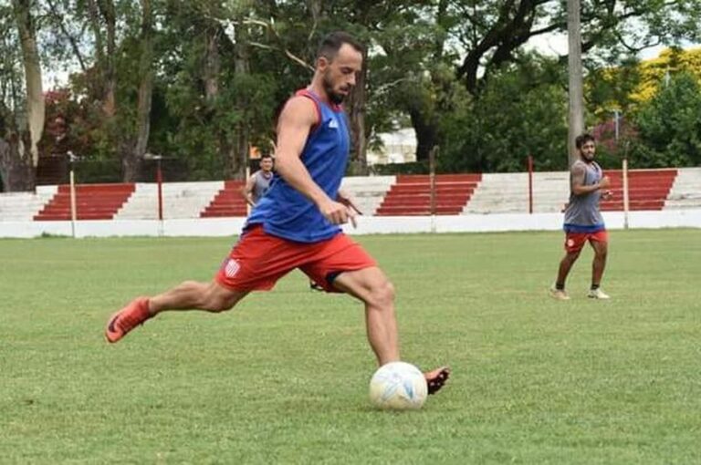 Pablo Vercellino sostuvo que el Regional Amateur 'es un torneo corto y casi no existe el margen de error'. Gentileza Prensa Libertad