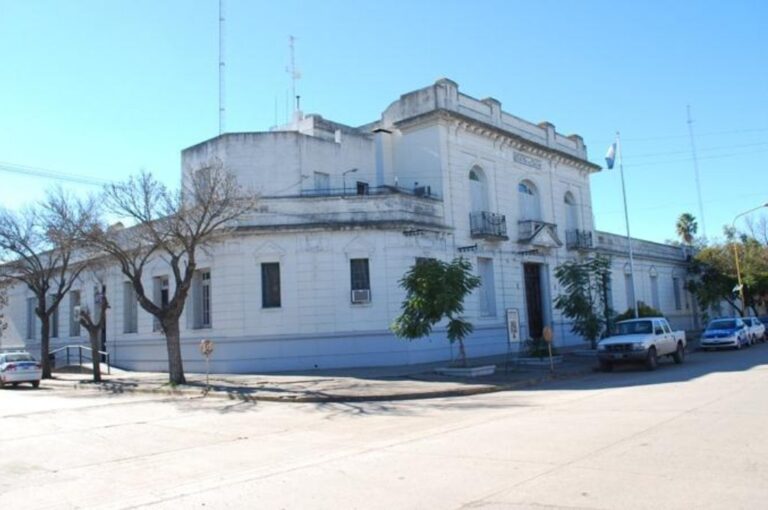 "Ayudó" el mal tiempo del fin de semana para que no hubiera fiestas clandestinas y reuniones masivas. Pero lo cierto es que la gente acató lo dispuesto desde el gobierno provincial