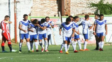Sportivo Urquiza ganó en el Mutio y sigue con chances en el Regional Amateur. Marcelo Miño