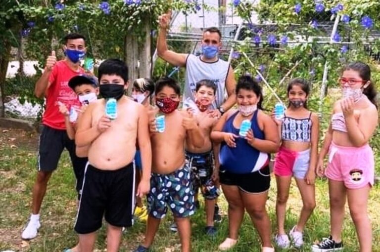 El objetivo es generar conciencia sobre el uso racional del agua bajo la consigna de cuidarla y divertirse en forma colaborativa. Gentileza.