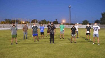 La pasada semana se presentó en el estadio al grupo de trabajo encargado de llevar a cabo el proyecto futbolístico a partir de este 2021. El plantel superior estará nuevamente a cargo del DT Sergio Bodoira