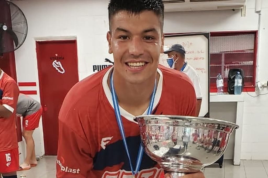 El ex Patronato ascendió con Tristán Suárez.  Gentileza