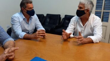 Danilo Capitani y Jorge Berti. Gentileza: prensa Municipalidad de Villa Constitución.