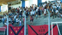 Más distanciados. La venta de entradas y el buffet son clave en las canchas liguistas. Se está trabajando en un protocolo para que pueda volver la actividad. Archivo
