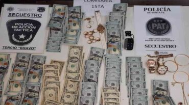 Parte de los elementos secuestrados a los delincuentes. El Litoral