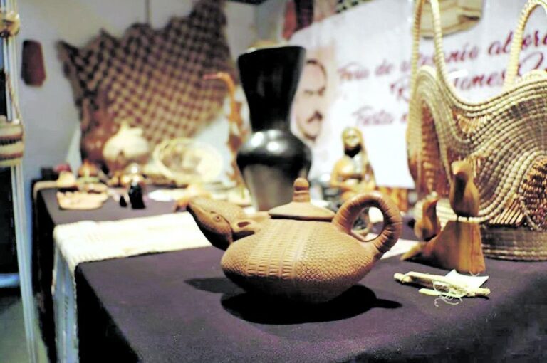 La Fiesta Nacional de la Artesanía reúne a destacados artesanos de todo el país