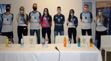 El Paraná Rowing Club prepara su regreso al escenario nacional con sendos primeros equipos femenino y masculino. Luis Gómez