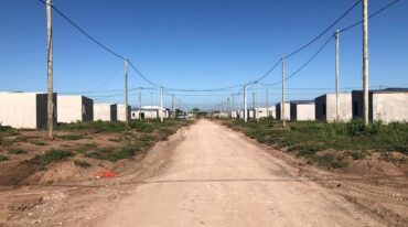 Las viviendas están ubicadas en calles Juan Báez
