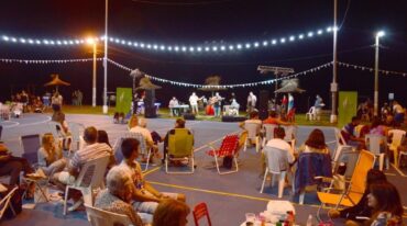 Más de 600 personas se acercaron para disfrutar de una noche festiva. Gentileza: prensa Comuna de Sauce Viejo.